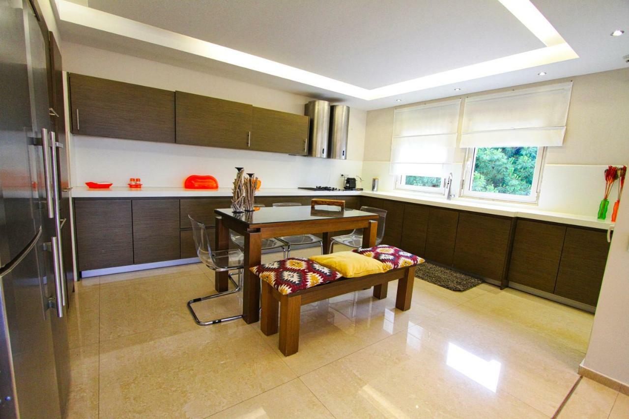 Aerides Luxury Villa Palaiontsiflikion Ngoại thất bức ảnh