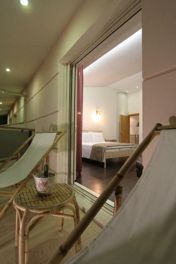 Aerides Luxury Villa Palaiontsiflikion Ngoại thất bức ảnh